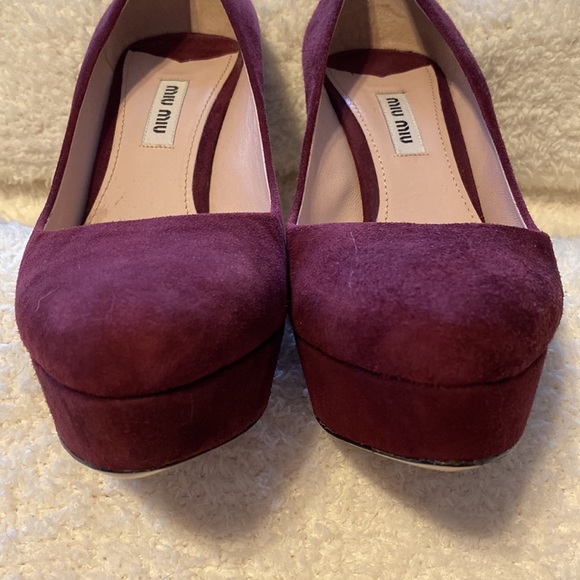 Miu Miu Suede Pumps - EUC - Picture 3 of 10